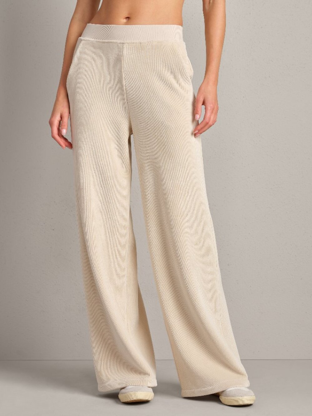 Rhone Plush Sweatpant